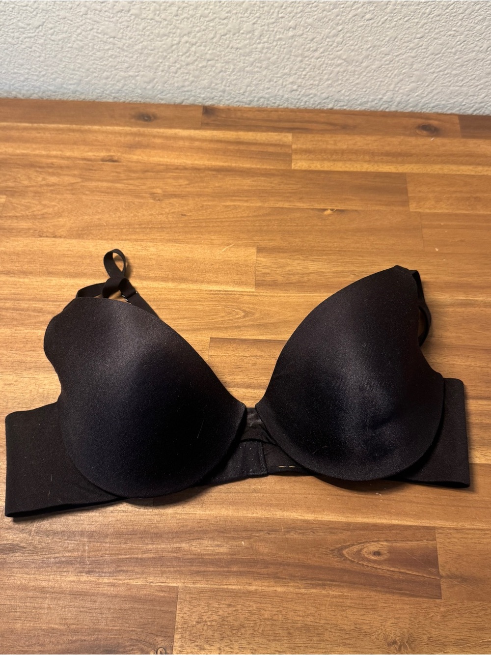 Maidenform Black Molded Everyday T-Shirt Bra